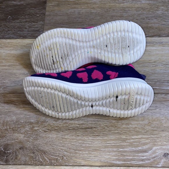 SKECHERS GIRLS
Girl's Skechers, Ultra Flex - Easy to
Love Sneaker - Little Kid - Picture 5 of 5